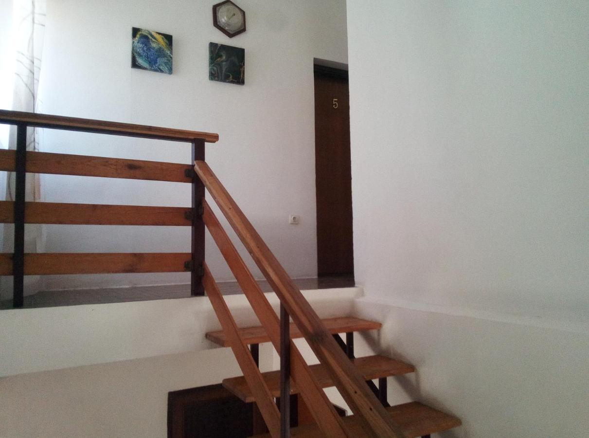 Apartments And Rooms Camelia Premantura Exterior foto