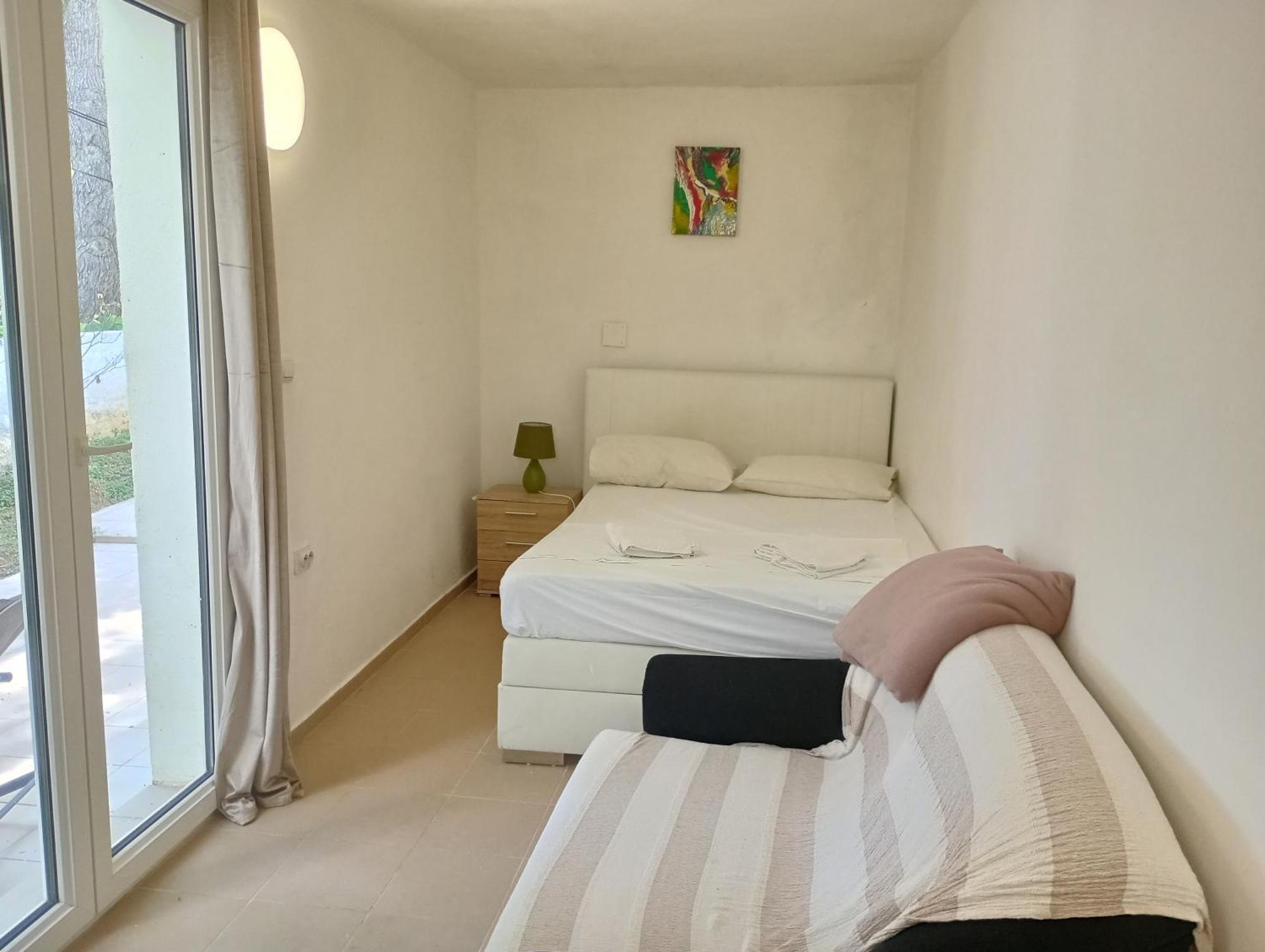 Apartments And Rooms Camelia Premantura Exterior foto